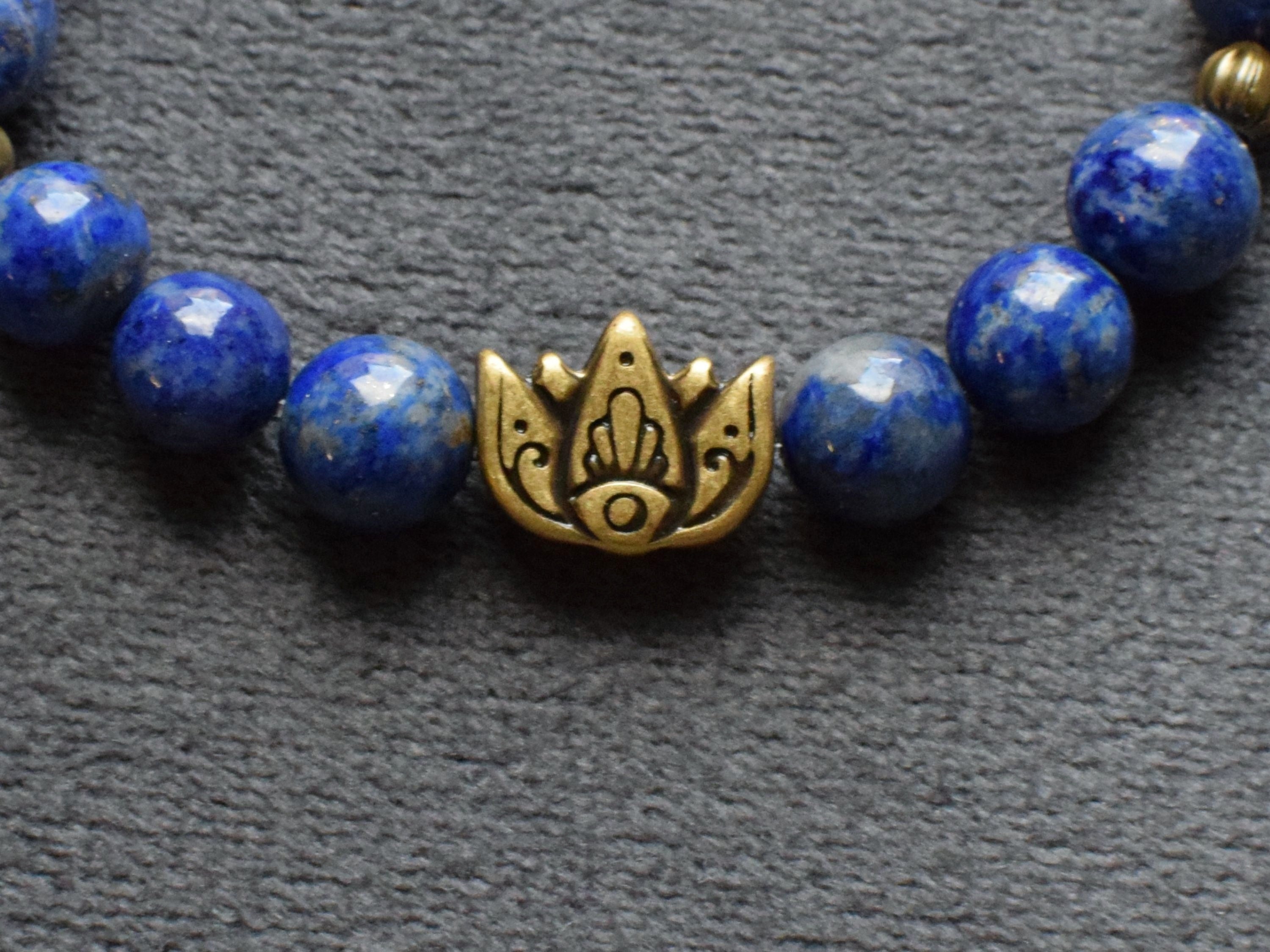 Bracelet d'intention - Lotus céleste (Lapis lazuli)