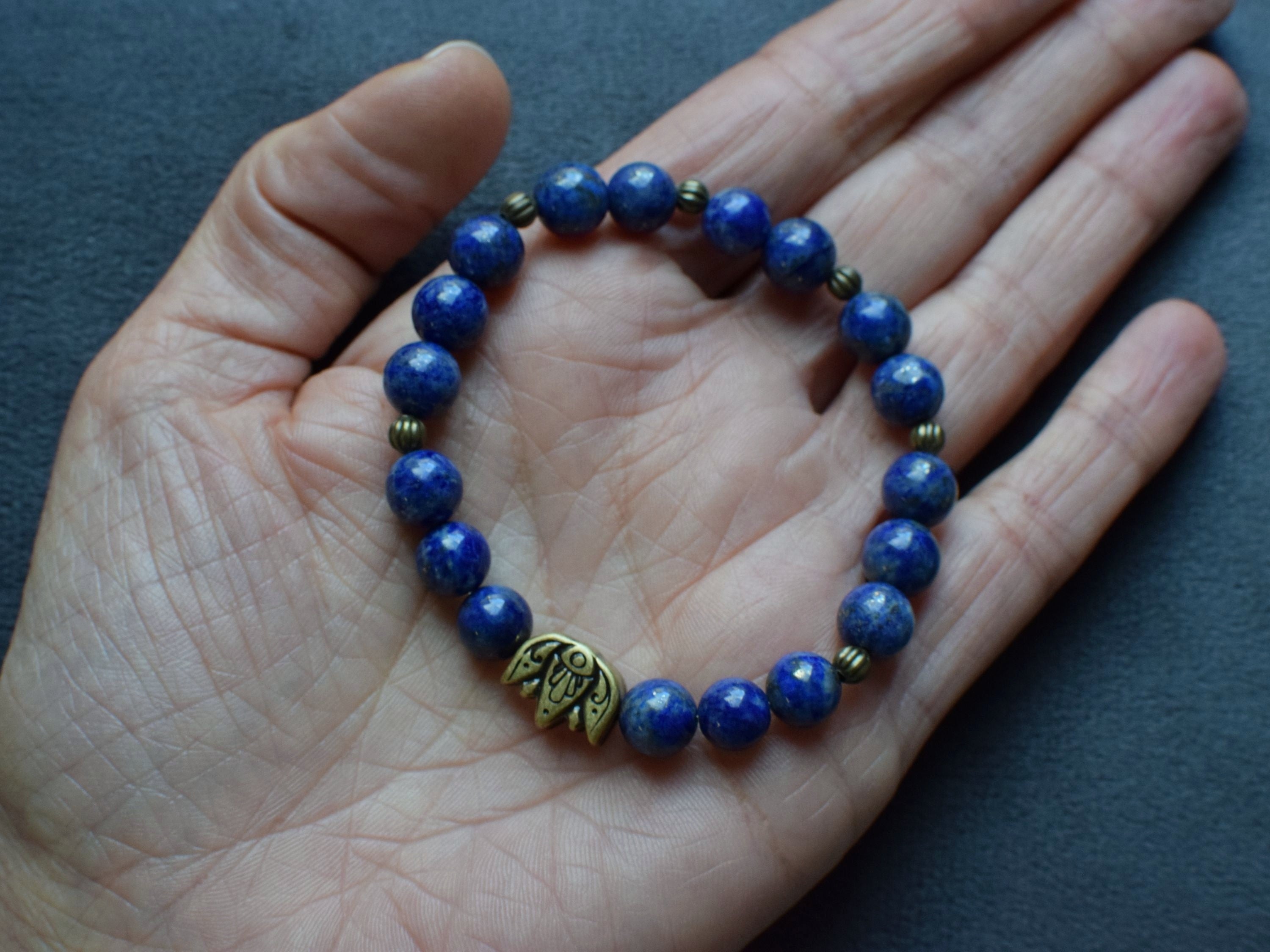 Bracelet d'intention - Lotus céleste (Lapis lazuli)