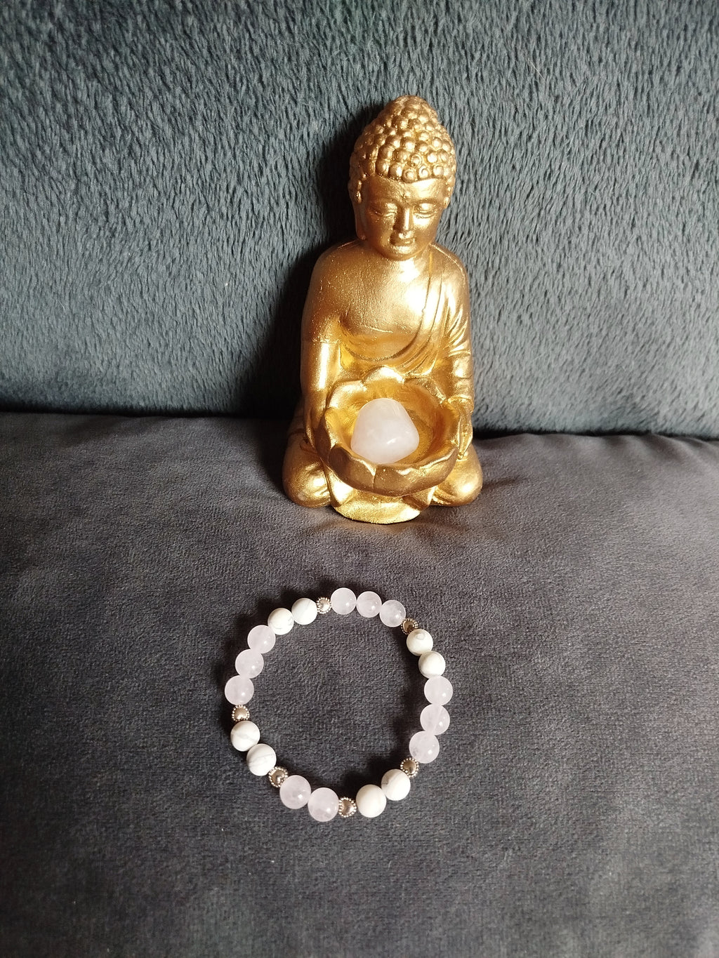 Bracelet d'intention - Douce présence (Quartz rose & howlite blanche mate)