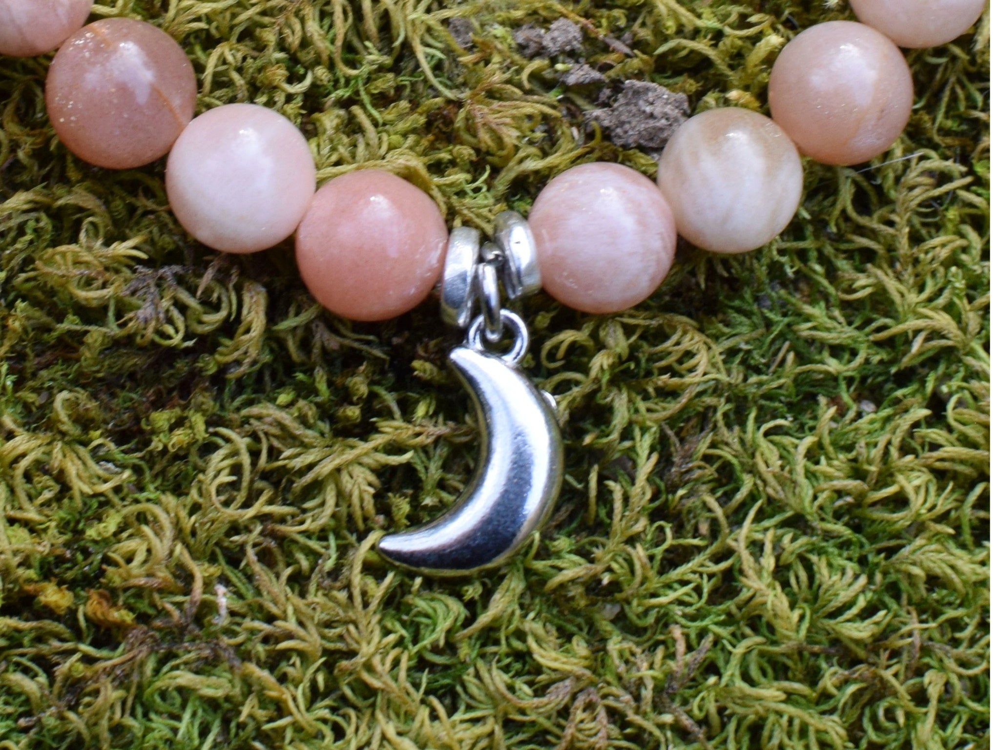 Bracelet d'intention - Lune naissante (Pierre de lune multicolore)