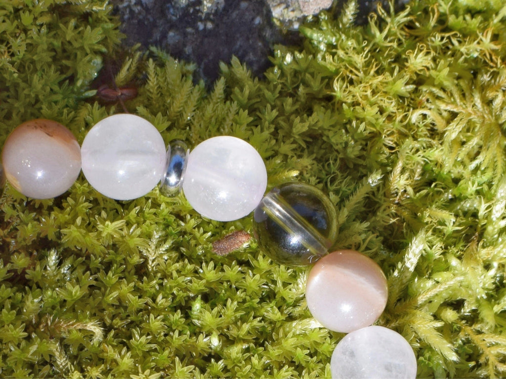 Bracelet d'intention - Voile de lune (quartz rose, quartz fumé & pierre de lune multicolore)