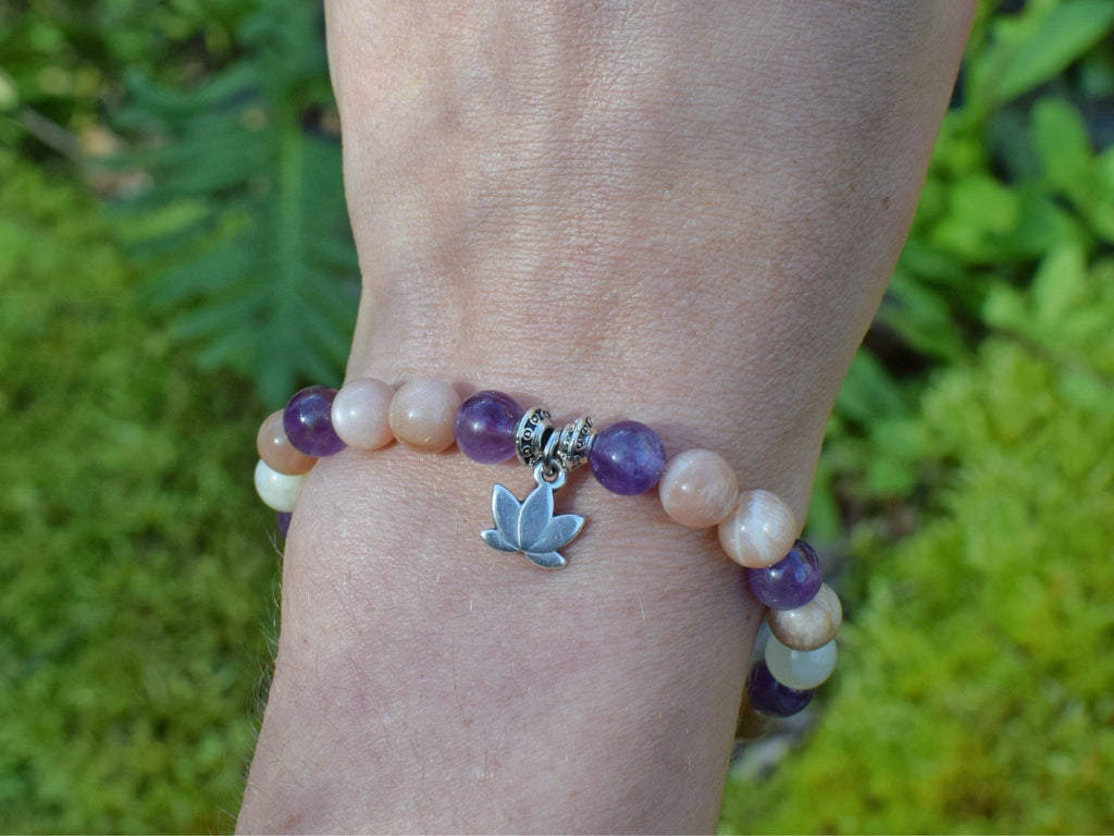 Bracelet d'intention - Eclosion Lunaire (Améthyste & Pierre de Lune)