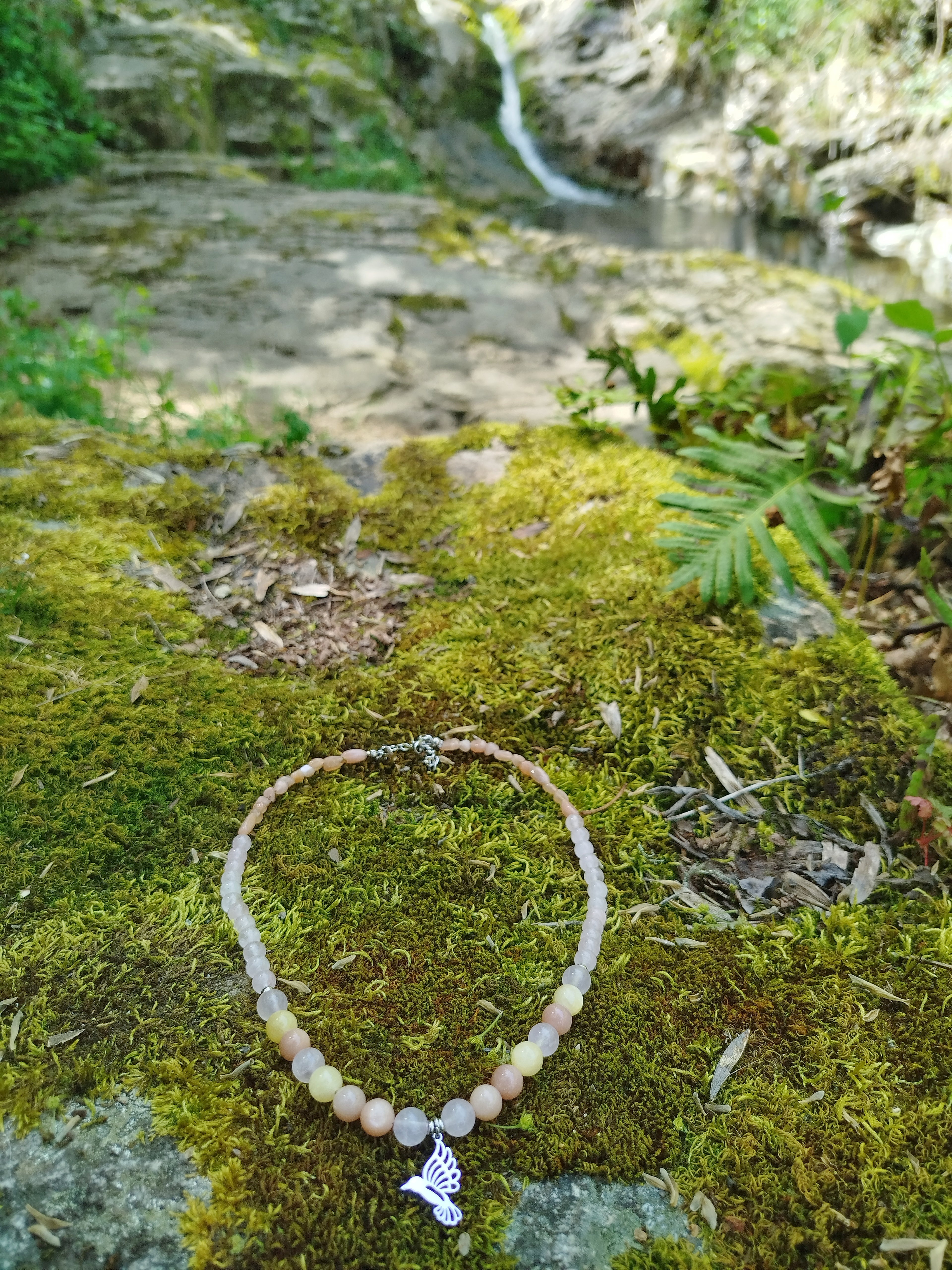 Collier d'intention - Battement léger (Quartz rose, calcite & pierre de lune)
