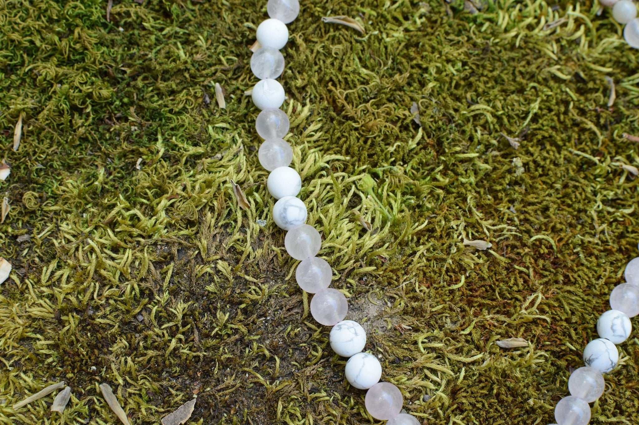 Collier d'intention - Hana rosée (Quartz rose, howlite blanche mate & agate fleur de cerisier)
