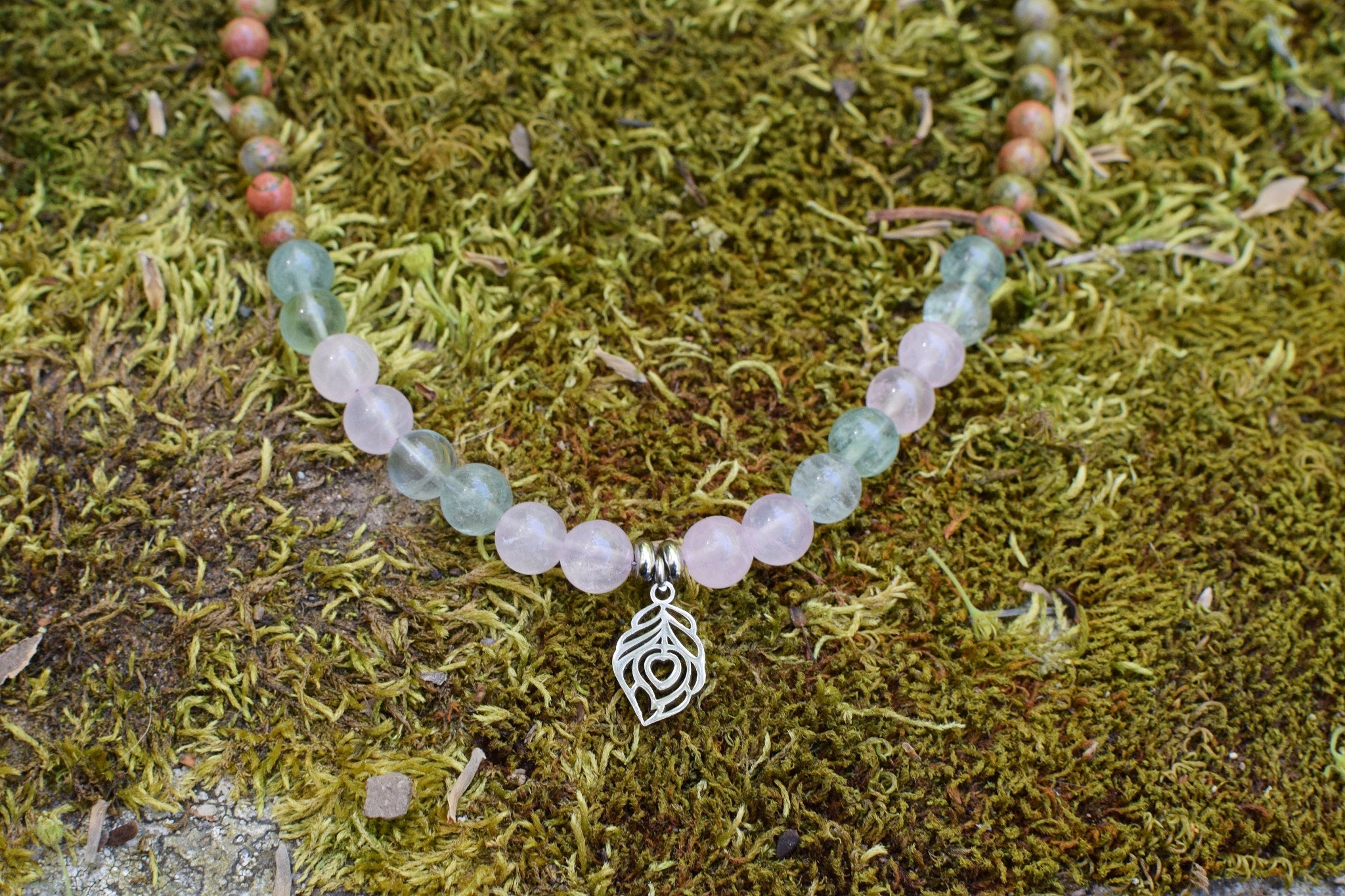 Collier d'intention - Vent doux (Fluorite, quartz rose & unakite)