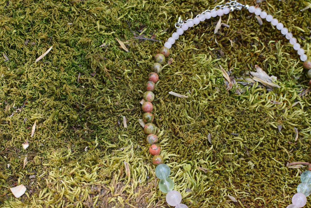 Collier d'intention - Vent doux (Fluorite, quartz rose & unakite)
