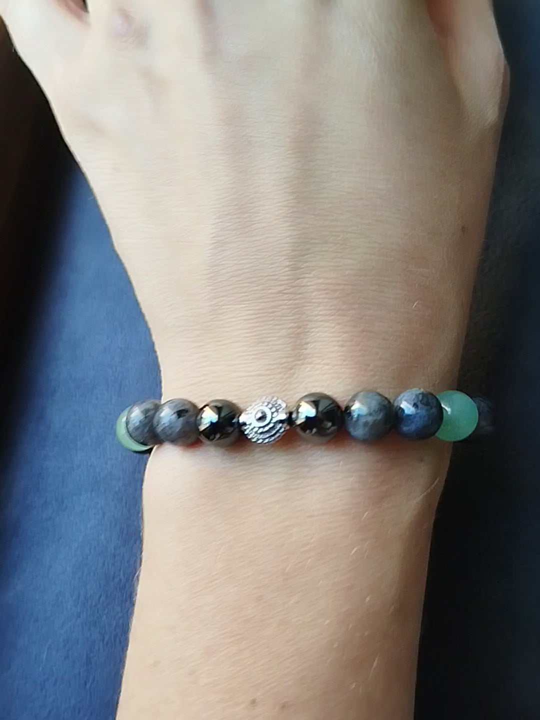 Bracelet d'intention - Force silencieuse (Larvikite, hématite & aventurine verte)