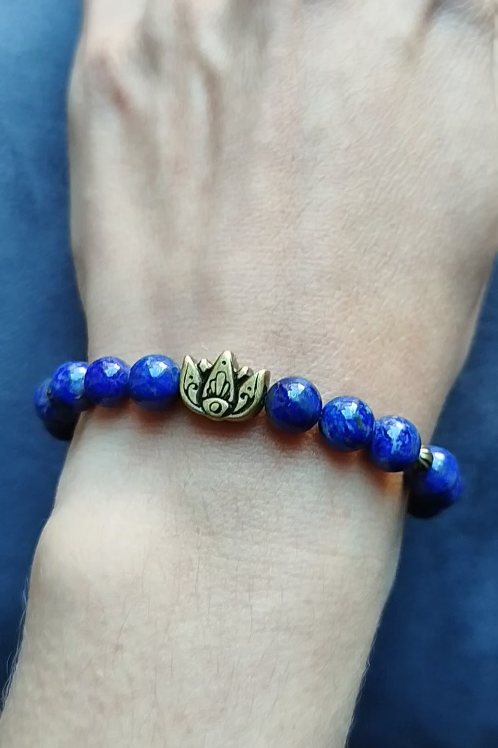 Bracelet d'intention - Lotus céleste (Lapis lazuli)