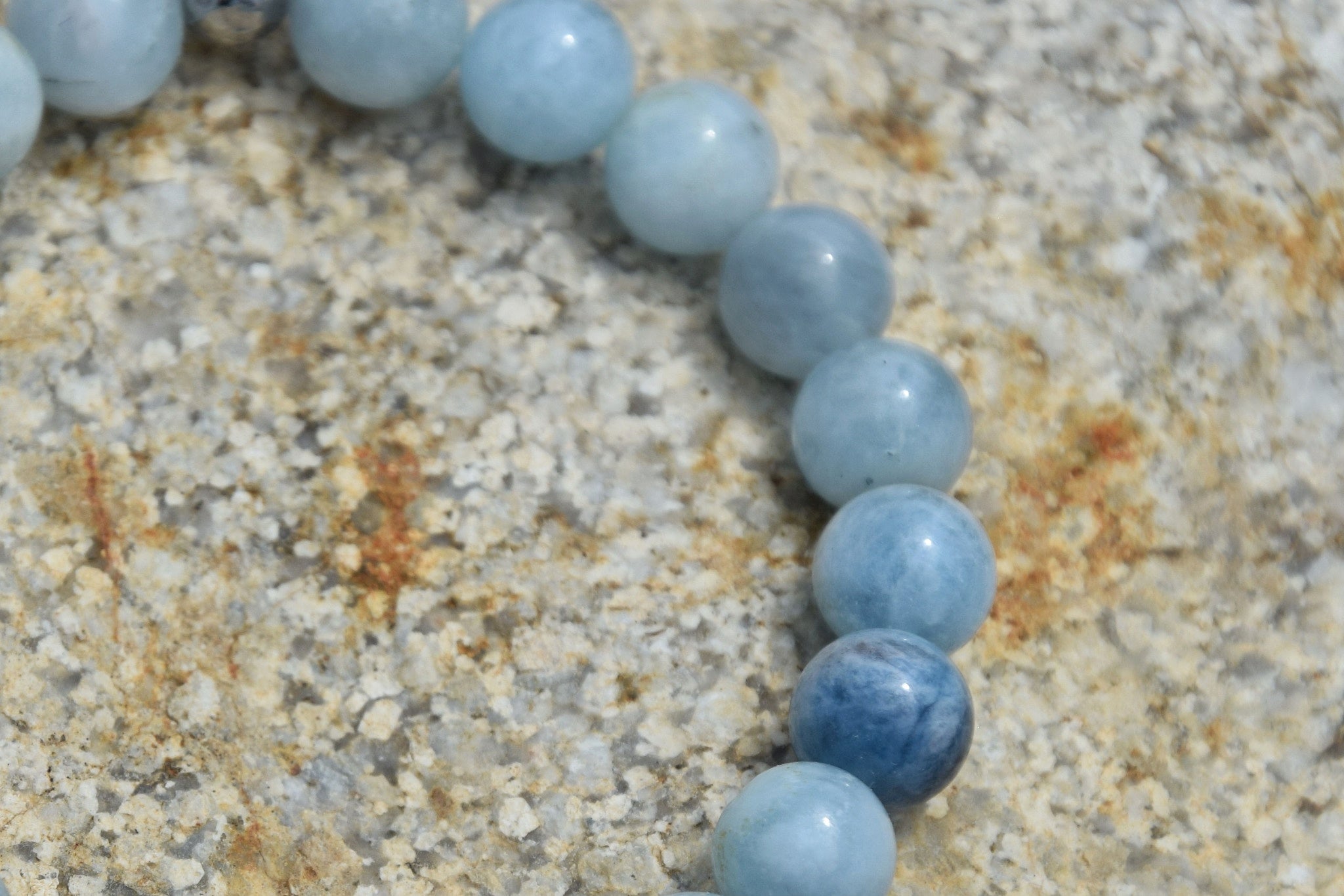 Bracelet d'intention – Murmure des Rivages (Aigue-marine)